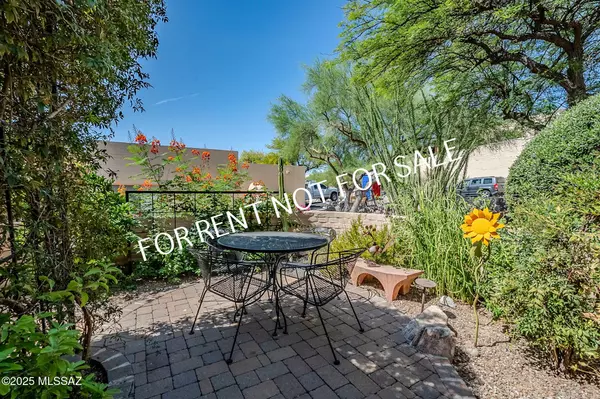 Tucson, AZ 85750,5084 N Camino Del Lazo