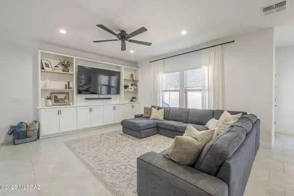 Vail, AZ 85641,12815 E Joffroy Drive