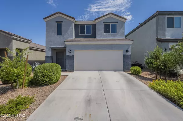 12815 E Joffroy Drive, Vail, AZ 85641