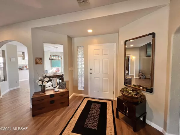 Tucson, AZ 85737,1138 W Masters Circle