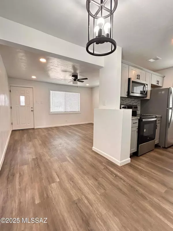 Tucson, AZ 85716,3614 E Lee Street #1