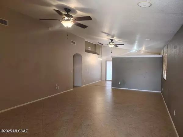 Tucson, AZ 85741,4469 W Holly Berry Way