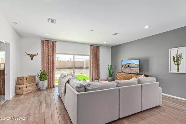 Marana, AZ 85653,13573 N Nicholas Court