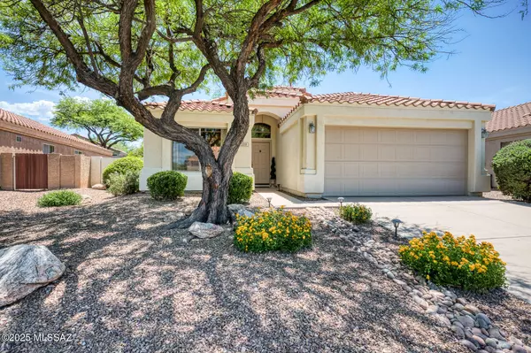 2210 N Deer Creek Place, Tucson, AZ 85749