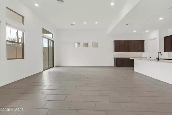 Marana, AZ 85658,14699 N Blue Juniper Lane