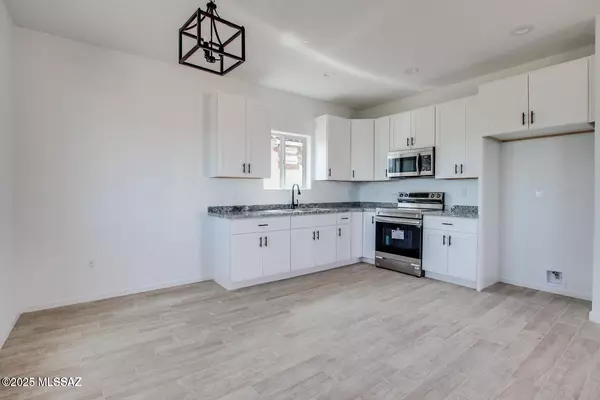 Tucson, AZ 85711,1603 S Van Buren Avenue