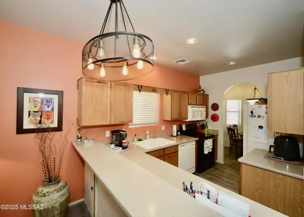 Sahuarita, AZ 85629,1147 W Calle Fuente De Carino