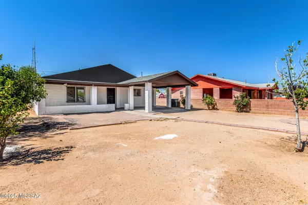 Tucson, AZ 85714,201 W Macarthur Street