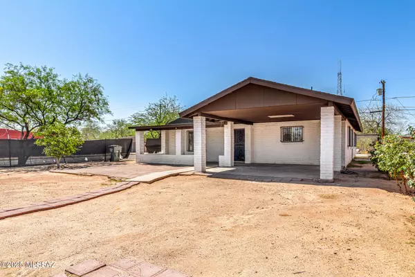 Tucson, AZ 85714,201 W Macarthur Street