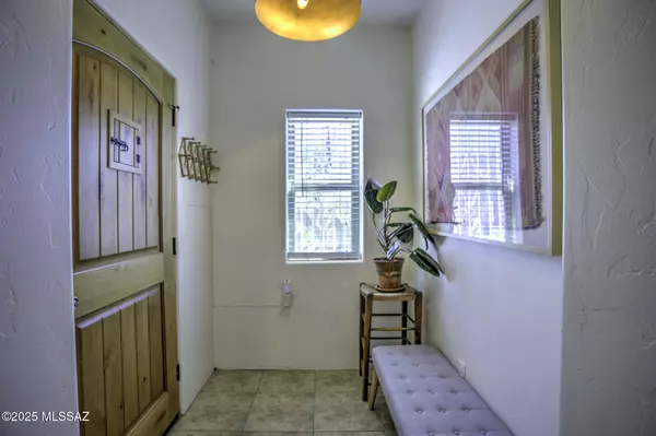 Tucson, AZ 85716,3751 E Flower Street