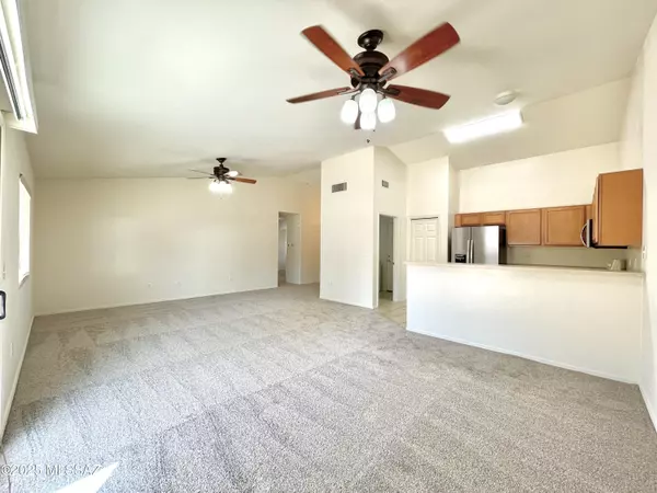 Tucson, AZ 85757,6635 W Harbin Ridge Way