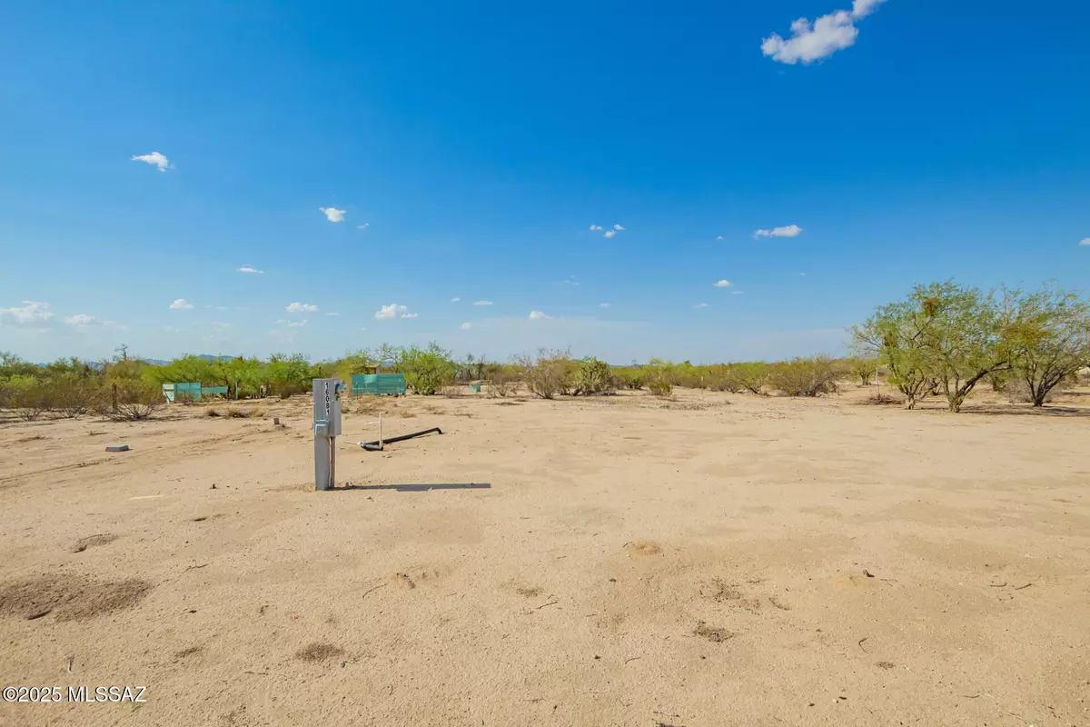 Tucson, AZ 85735,16081 W Quinlin Trail