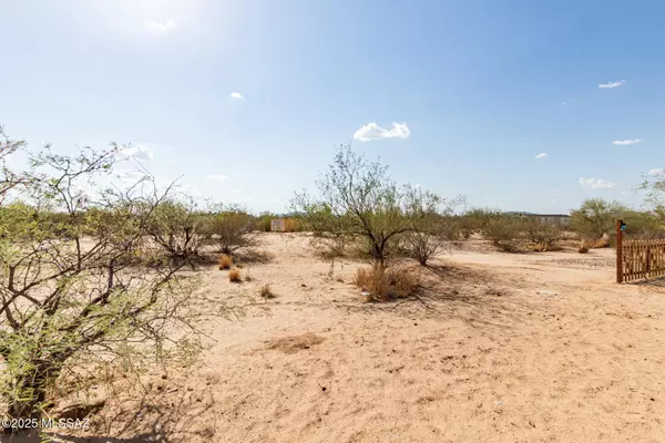 Tucson, AZ 85735,16065 W Quinlin Trail