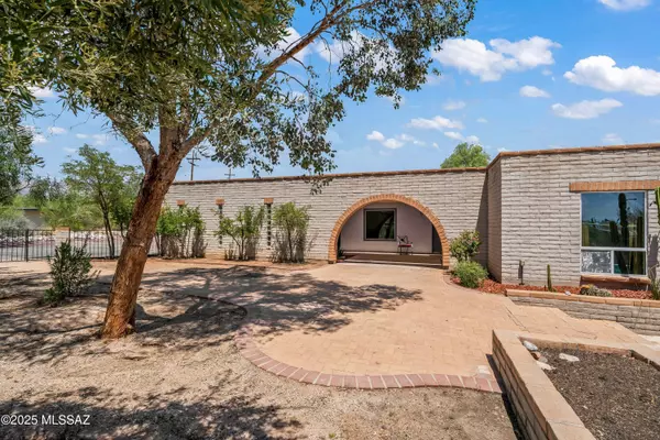 3510 N Prescott Place, Tucson, AZ 85750