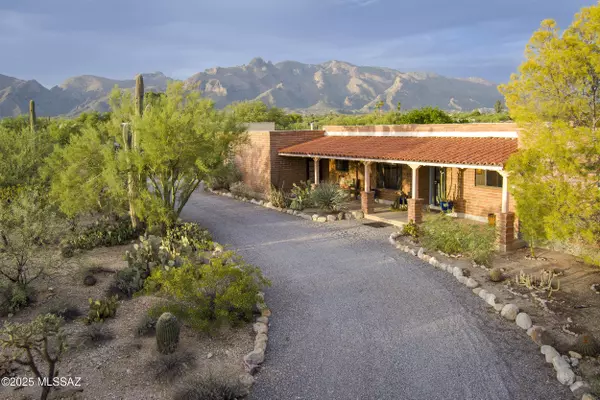 Tucson, AZ 85718,5140 N Via Condesa