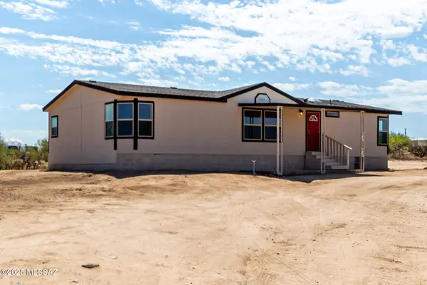 12251 S Wells Fargo Road, Tucson, AZ 85736