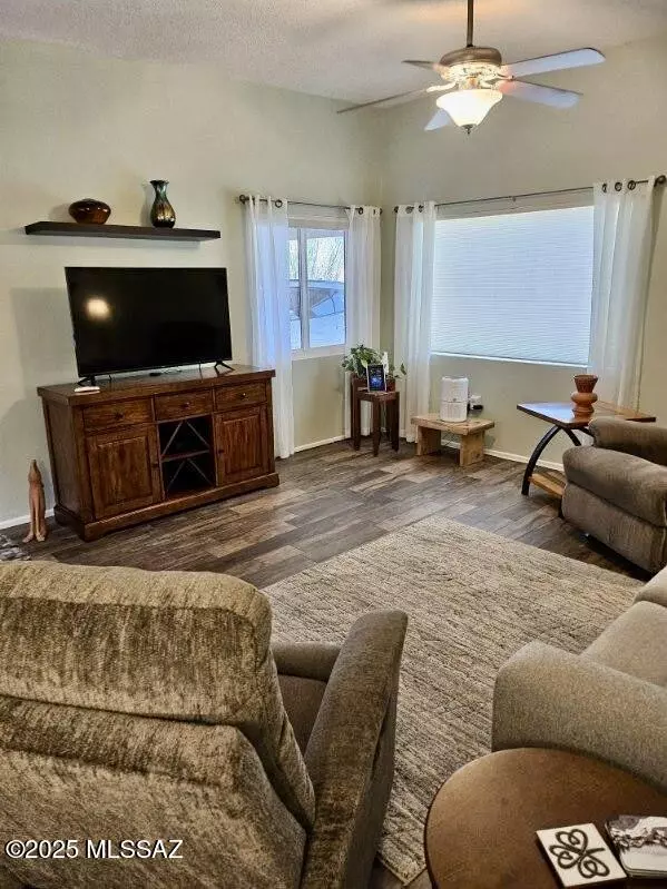 Green Valley, AZ 85622,1439 W Camino Calderon