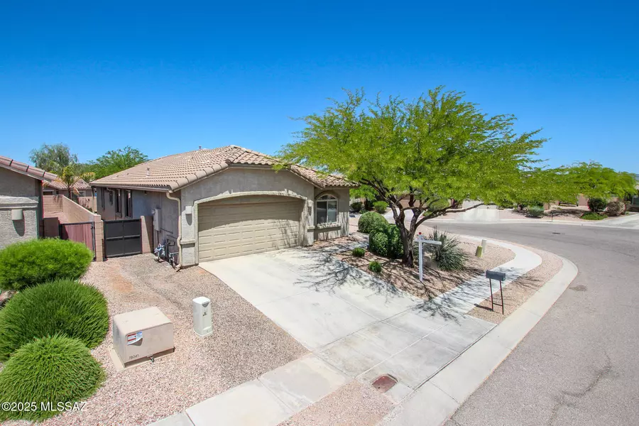 6652 W Fishermans Drive, Tucson, AZ 85757