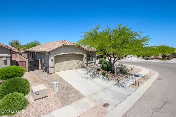Tucson, AZ 85757,6652 W Fishermans Drive
