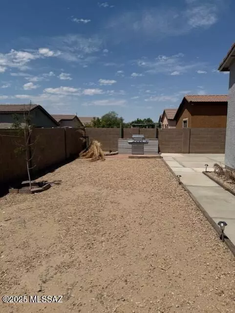 Marana, AZ 85653,11117 W Golden Willow Drive