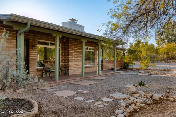 6845 N Firenze Drive, Tucson, AZ 85704