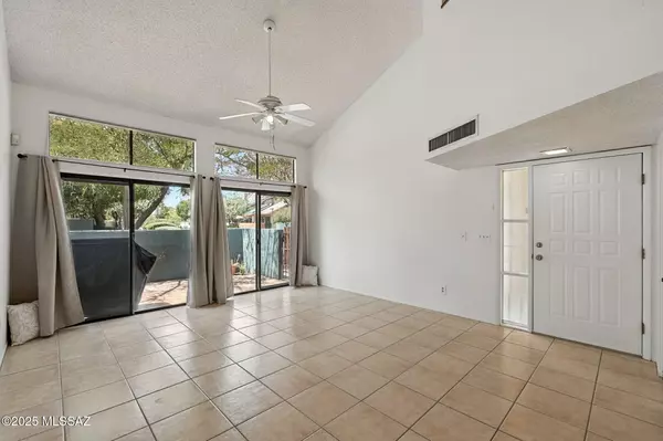 Tucson, AZ 85716,3876 N Paseo De Las Canchas