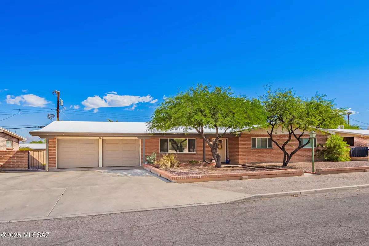 Tucson, AZ 85711,5141 E 9th Street