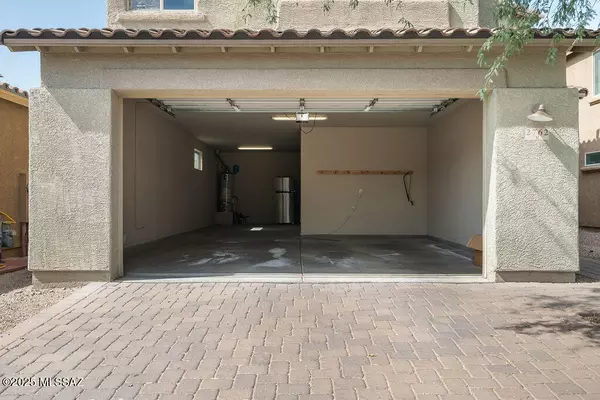 Tucson, AZ 85741,2762 W Greenstreak Drive