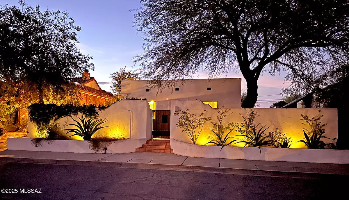 Tucson, AZ 85719,2233 E 2nd Street