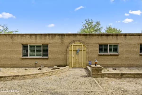 Tucson, AZ 85749,11202 E Chuckwagon Circle