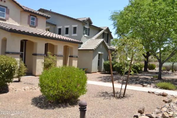 Sahuarita, AZ 85629,249 W Paseo Celestial