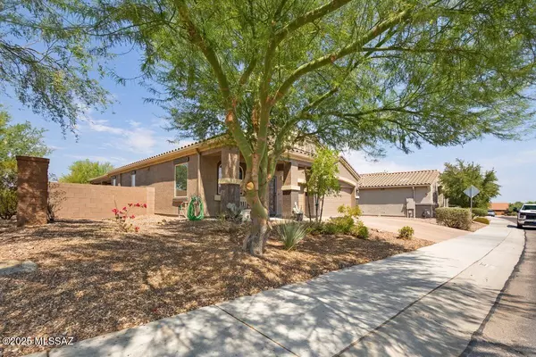 Marana, AZ 85653,9637 N Hebden Way