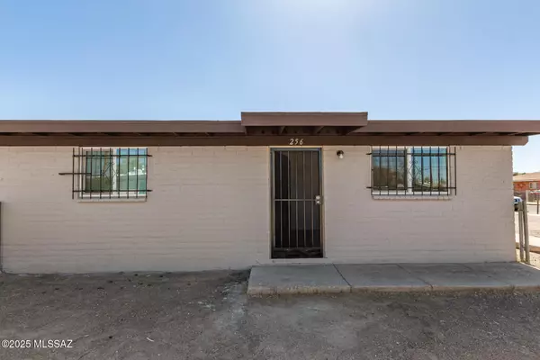 256-262 N Melwood Avenue, Tucson, AZ 85745