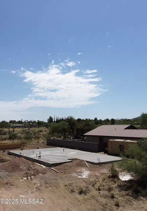 161 S Montgomery Avenue, Corona De Tucson, AZ 85641