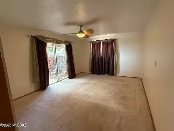Benson, AZ 85602,876 S La Mesa Drive
