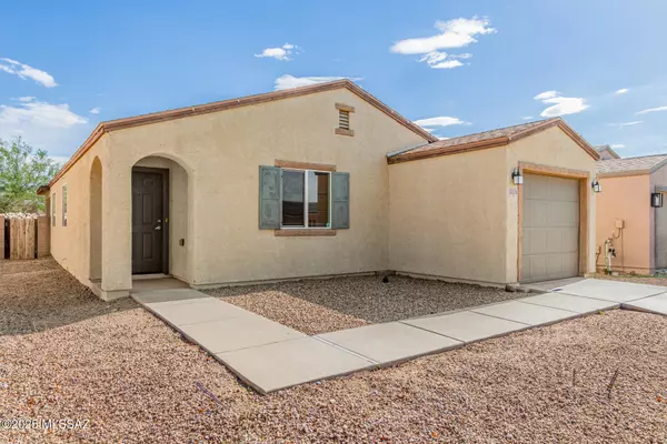 5234 E Desert Straw Lane, Tucson, AZ 85756