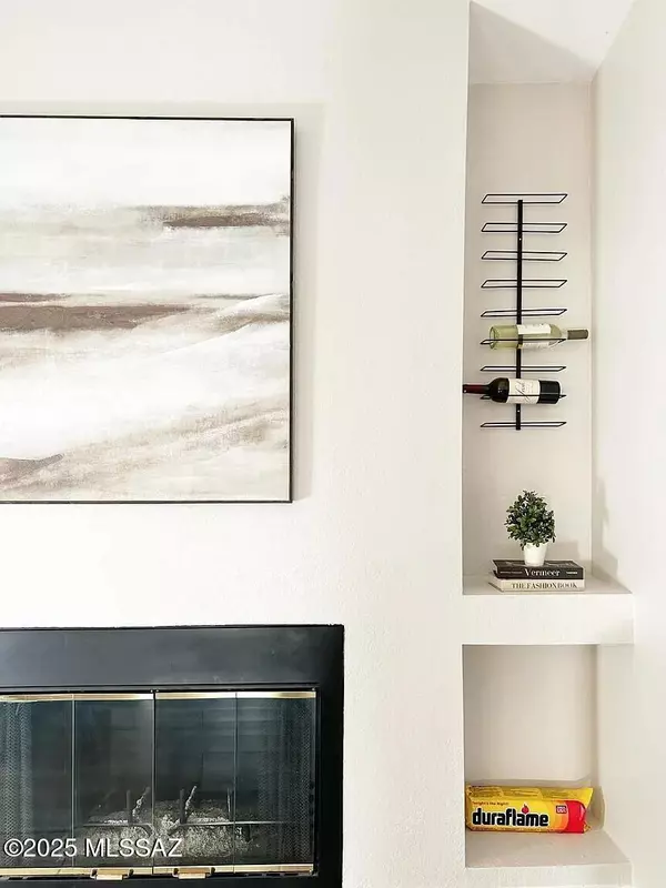 Tucson, AZ 85745,101 S Players Club Drive #25201