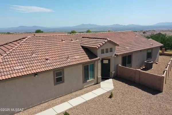 Benson, AZ 85602,1704 Tenen Pass Drive