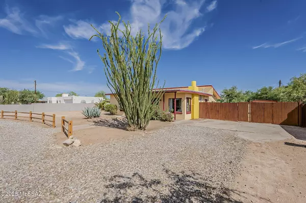 Tucson, AZ 85719,907 E Pastime Road