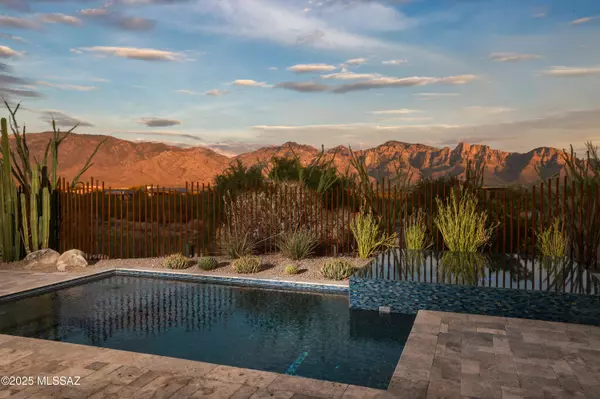 Tucson, AZ 85755,14057 N Flint Peak Drive