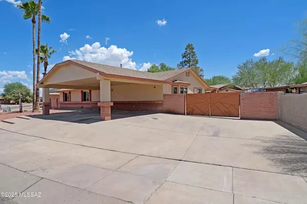 Tucson, AZ 85746,5199 S Carriage Hills Drive