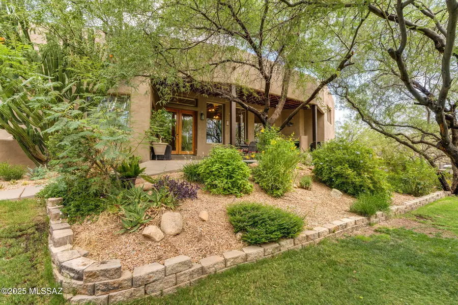 5335 E Cloud Nine Drive, Tucson, AZ 85739