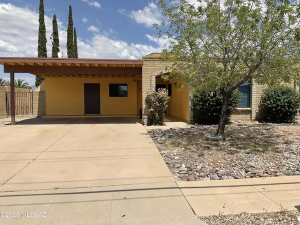 9521 E 29th Street, Tucson, AZ 85748