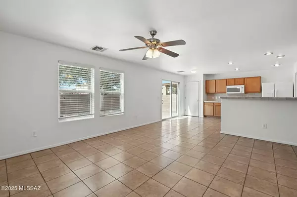 Tucson, AZ 85756,4846 E Orchard Grass Drive