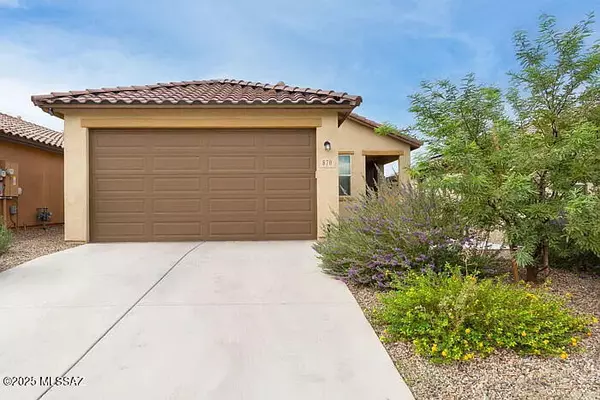 Sahuarita, AZ 85629,870 W Calle Tikal