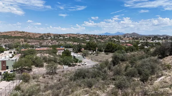 N Siqueiros Street, Nogales, AZ 85621