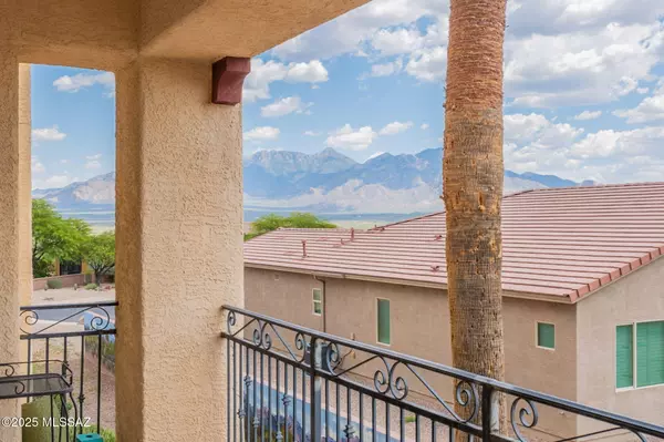 Green Valley, AZ 85622,5775 S Camino Del Sol  #12208