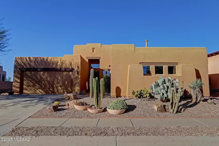 14061 E Copper Mesa Court, Vail, AZ 85641