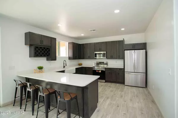 Rio Rico, AZ 85648,1831 Camino Lebanon