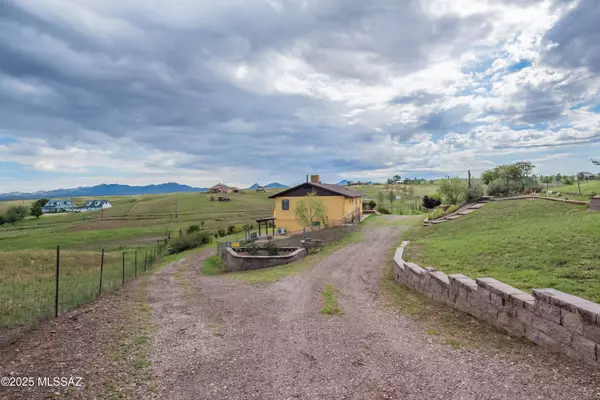 Sonoita, AZ 85637,8 Chula Court